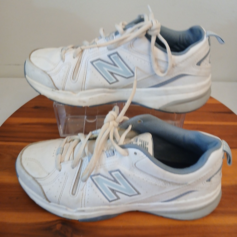 New Balance 608 Women 8.5 White Running Shoes Sneakers WX608RW5
